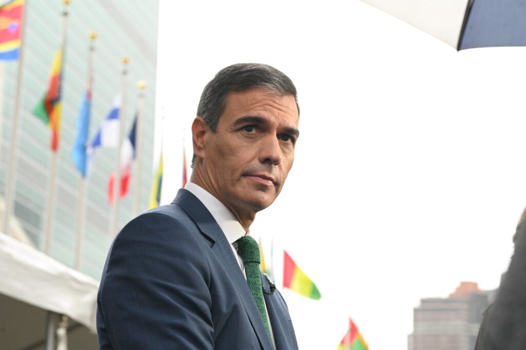 Pedro Sánchez defiende que la paz, la democracia y el desarrollo son esenciales para el progreso de las naciones