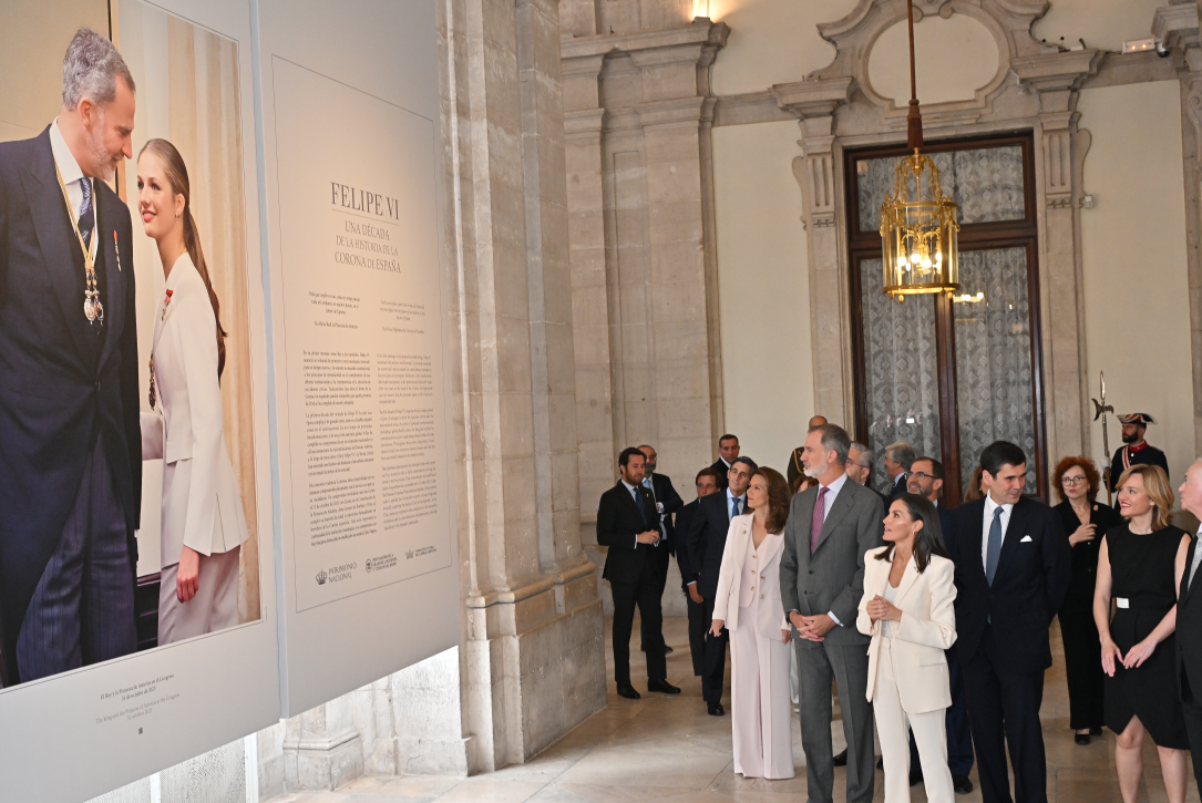 Palacio Real Madrid acoge exposición sobre el reinado de Felipe VI