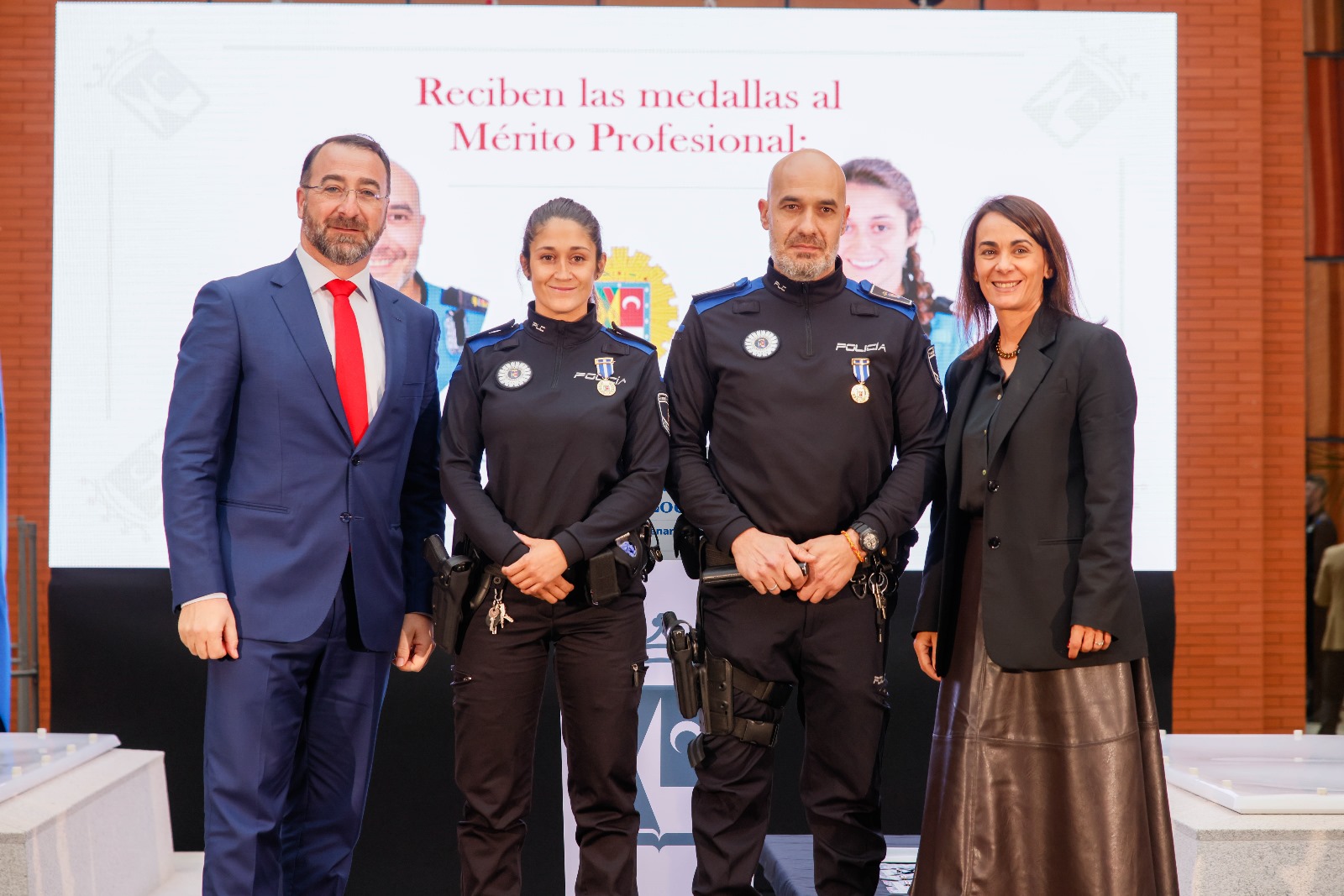 Gala Homenaje Policía Local Colmenar Viejo y bienvenida 17 nuevos agentes