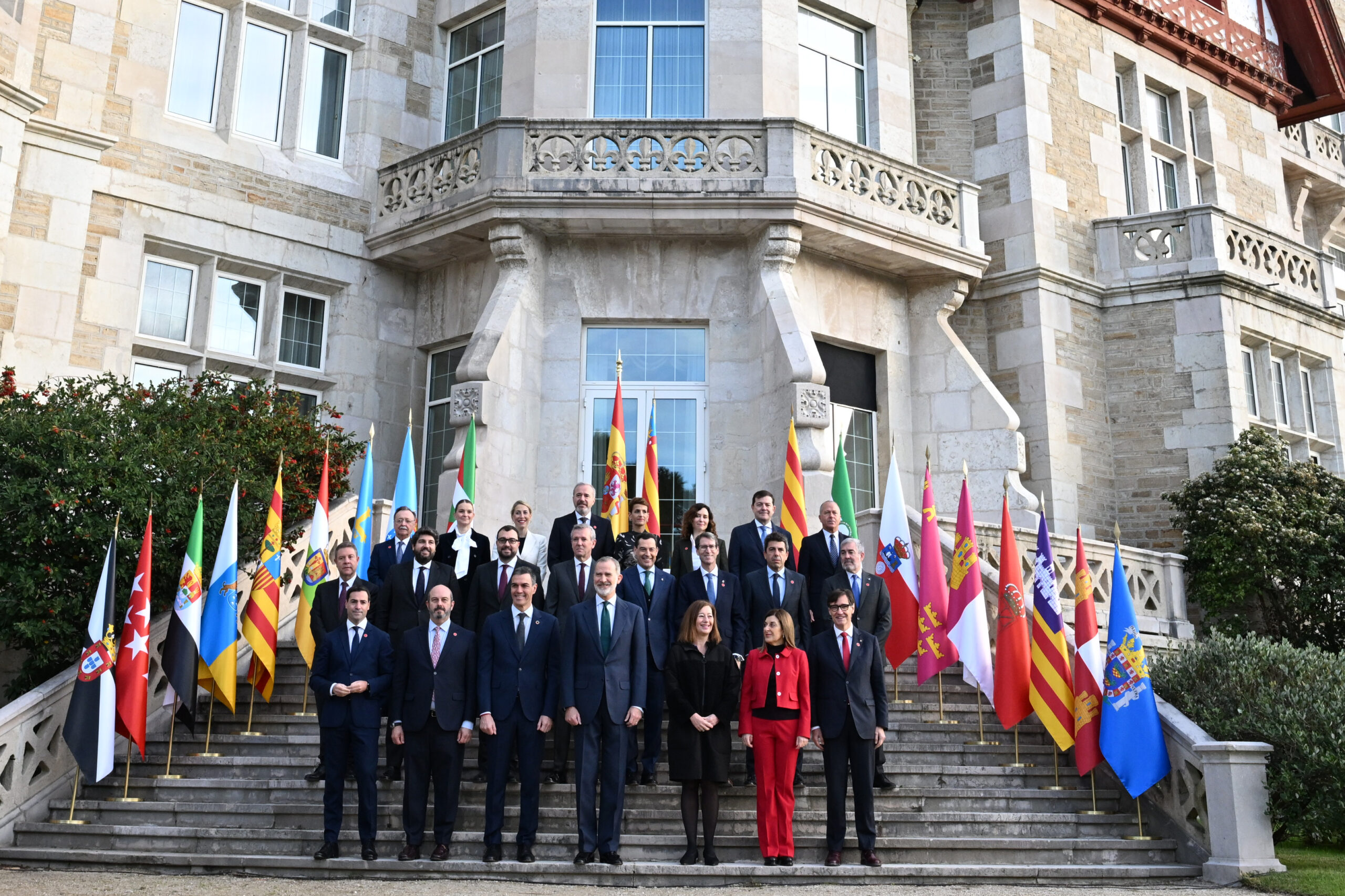 Gobierno muestra su satisfacción con la Conferencia de Presidentes en Cantabria