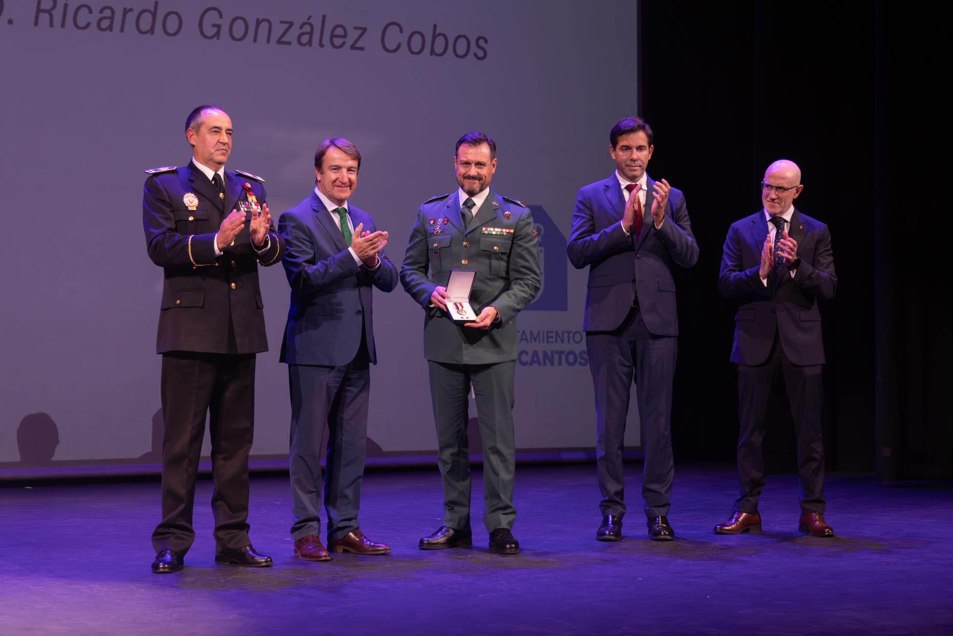 Premios y reconocimientos en la Gala Policía Local Tres Cantos 2024