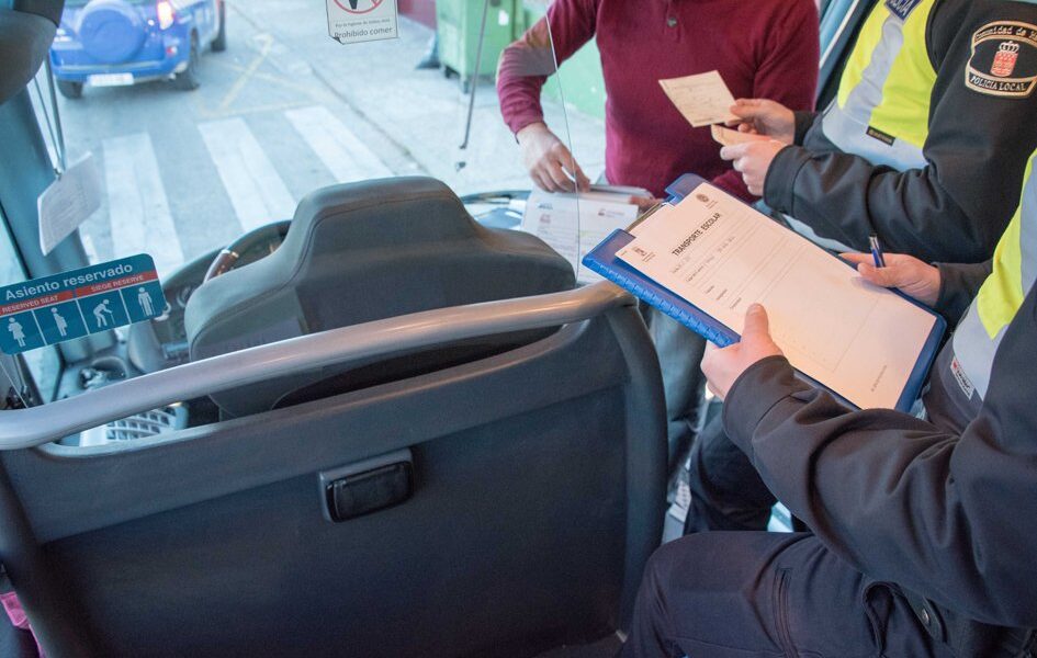 Campaña inspección y control transporte escolar Colmenar Viejo